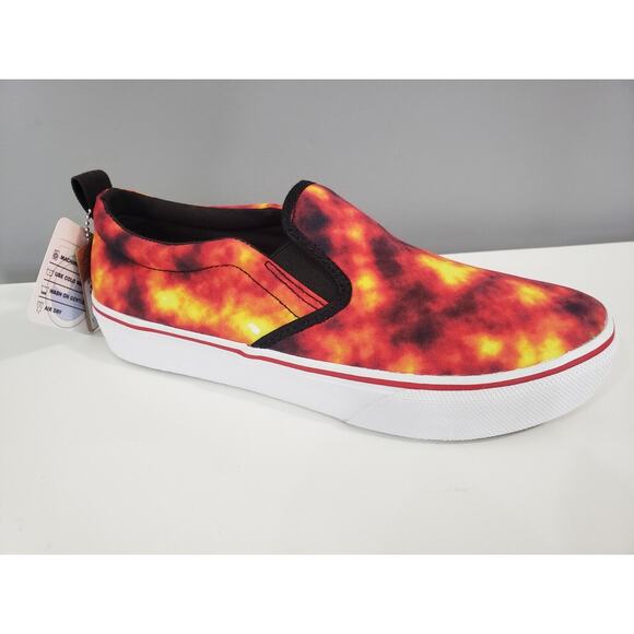 NEW Slip On‎ Street Fame Lava Flames Canvas Big Kid Sneakers Size 3 - 405712L - Picture 3 of 7
